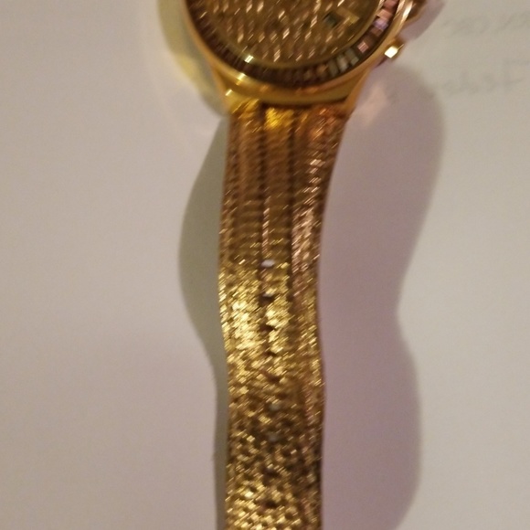 Watch - Picture 3 of 4